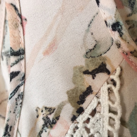 Chenault floral lace cold shoulder blouse - Picture 9 of 10